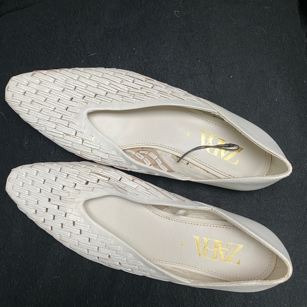 Zara pointed slip on shoes